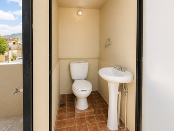 Casa de 3 recámaras en San Miguel de Allende con cochera y rooftop