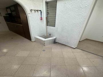 CASA EN ARRIENDO UBICADA EN ENVIGADO SECTOR EL DORADO