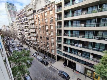 Alquiler - 2 ambientes - Austria 1700 - Recoleta - Balcon