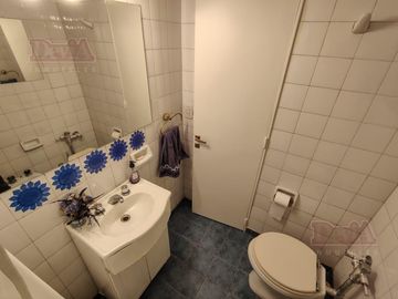 Alquiler - 2 ambientes - Austria 1700 - Recoleta - Balcon