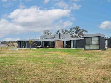 Casa 6 Ambientes en Venta – Fincas de San Vicente