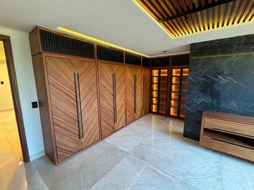 CASA EN VENTA EN LOMAS DE ANGELOPOLIS II
