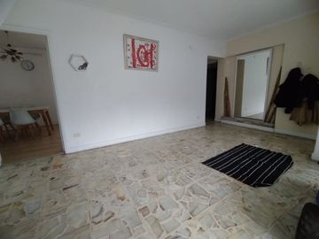 CHALET 8 AMBIENTES EN VENTA EN ADROGUE CON PARQUE