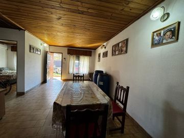 CASA 3 AMBIENTES VENTA 2 CASAS EN BLOCK