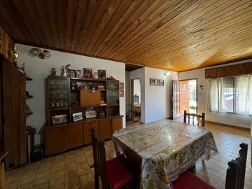 CASA 3 AMBIENTES VENTA 2 CASAS EN BLOCK