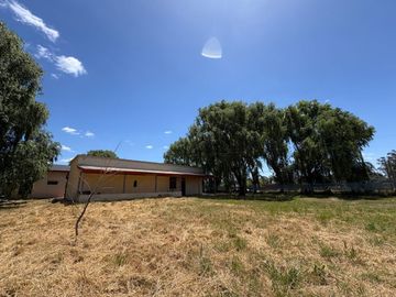 VENTA CASA 4 AMB C/1300M2 Y PILETA- ALEJANDRO KORN