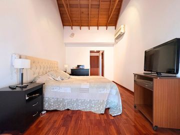 PH 4 AMB C/ESCRIT EN VENTA - P.CHACABUCO C/COCHERA