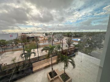 VENTA OFICINA 40M2 EQUIPADA FRENTE A STARBUCKS PLAYA DEL CARMEN PLAZA AMERICAS