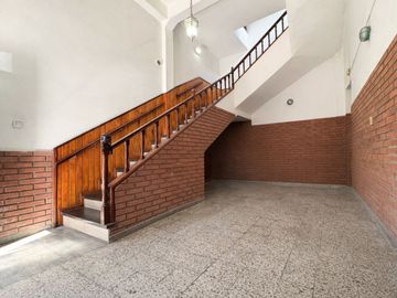 PH 3 AMB EN VENTA EN P. CHACABUCO C/COCH Y TERRAZA