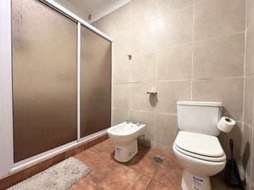 VENTA CASA 5 AMB VILLA URQUIZA-JARDIN/REFACCIONAR