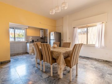 Venta PH 2 amb Boulogne planta baja jardin e/auto