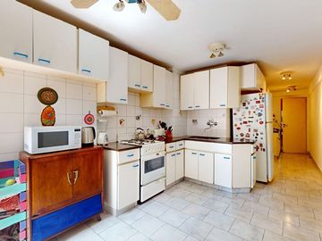 DPTO 5 AMB EN VENTA EN BELGRANO -COCH PATIO BALCON