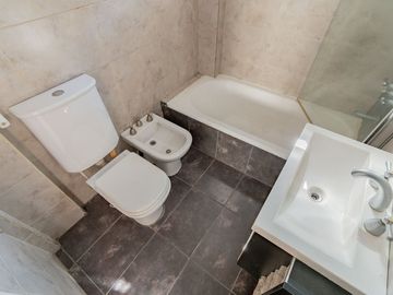 Venta Dpto 2 hab 2 baños terraza Villa Gral. Mitre