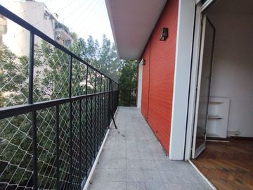 VENTA DEPTO 4AMB-BALCON-FRENTE-ALMAGRO-APT CREDITO