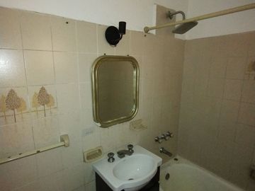 VENTA DEPTO 4AMB-BALCON-FRENTE-ALMAGRO-APT CREDITO