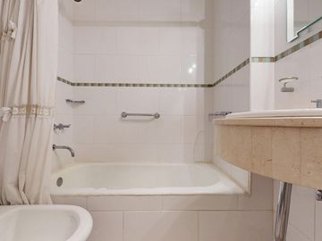 DPTO 2 AMB EN VENTA EN VILLA DEL PARQUE C/ BALCON