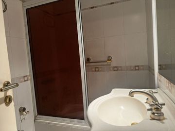 VENTA DEPARTAMENTO 3 AMBIENTES CON PATIO - RETIRO