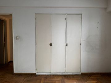 VENTA DEPARTAMENTO 3 AMBIENTES CON PATIO - RETIRO