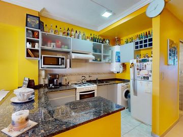 DPTO 2 AMBIENTES EN VENTA EN MONTE CASTRO C/BALCON
