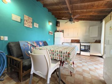 Casa 4 amb en venta - Palomar - Pileta y cochera