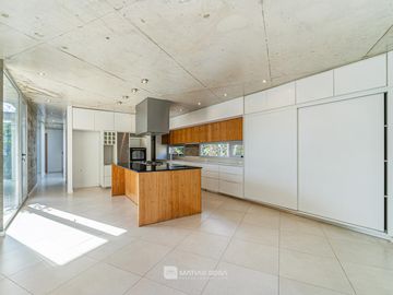 Alquiler 24 meses - Casa 4 ambientes - Piscina - Arenas del Sur