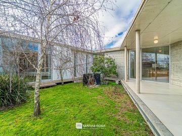 Alquiler 24 meses - Casa 4 ambientes - Piscina - Arenas del Sur