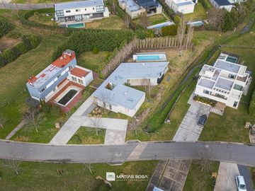 Alquiler 24 meses - Casa 4 ambientes - Piscina - Arenas del Sur