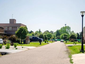 Lote en venta - Prados del Oeste - LA REJA