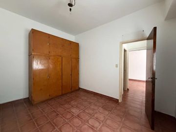 Venta departamento 2 ambientes, Boedo, Patio