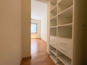 VENTA DEPTO 2 AMB C/COCHERA TOILETTE CABALLITO