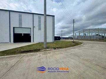 Nave Industrial en venta en  General Rodriguez