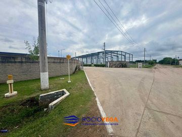 Nave Industrial en venta en  General Rodriguez