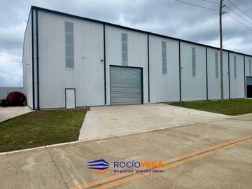 Nave Industrial en venta en  General Rodriguez
