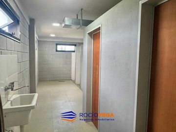 Nave Industrial en venta en  General Rodriguez