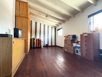 VENTA CASA MULTIFAMILIAR 5 AMBIENTES I. CASANOVA