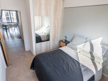 VENTA! CON RENTA 2 AMB EN EL CORAZON DE SAAVEDRA