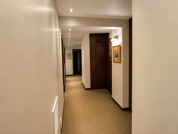 Oficina venta - San Nicolás - 2 deptos unificados
