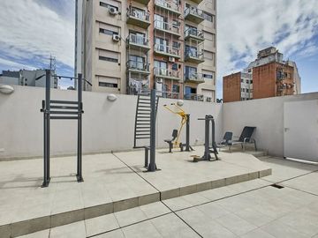 Monoambiente amplio divisible con balcón - Nuñez