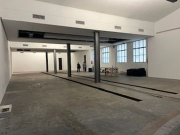 Venta Oficina Planta Abierta en el Centro-Retiro