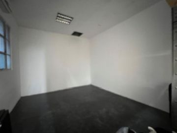 Venta Oficina Planta Abierta en el Centro-Retiro