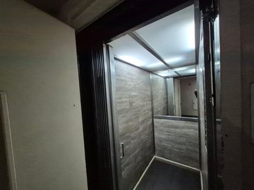 Venta Oficina - Microcentro - Con RENTA HASTA 9/27