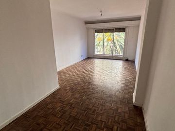 Venta depto 3 amb. c/balcon - 70 m2 oportunidad!