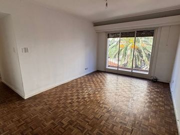 Venta depto 3 amb. c/balcon - 70 m2 oportunidad!