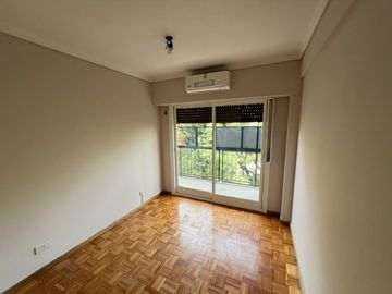 3 Ambientes con cochera en Caballito APTO CREDITO