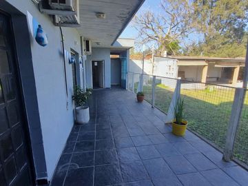 VENTA QUINTA EN MORENO 1123 M2 PILETA CLIMATIZADA