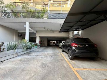 Venta cochera fija y cubierta en Caballito CABA