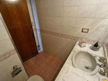 CASA EN VENTA QUINCHO PILETA COCHERA TERRAZA