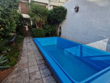 CASA EN VENTA QUINCHO PILETA COCHERA TERRAZA