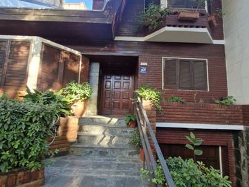 CASA EN VENTA QUINCHO PILETA COCHERA TERRAZA