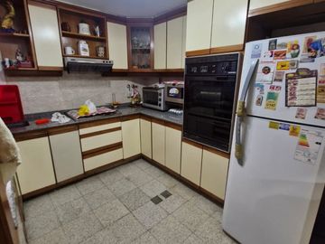CASA EN VENTA QUINCHO PILETA COCHERA TERRAZA